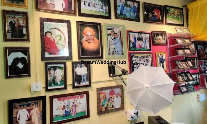 Muskan Studio  Video